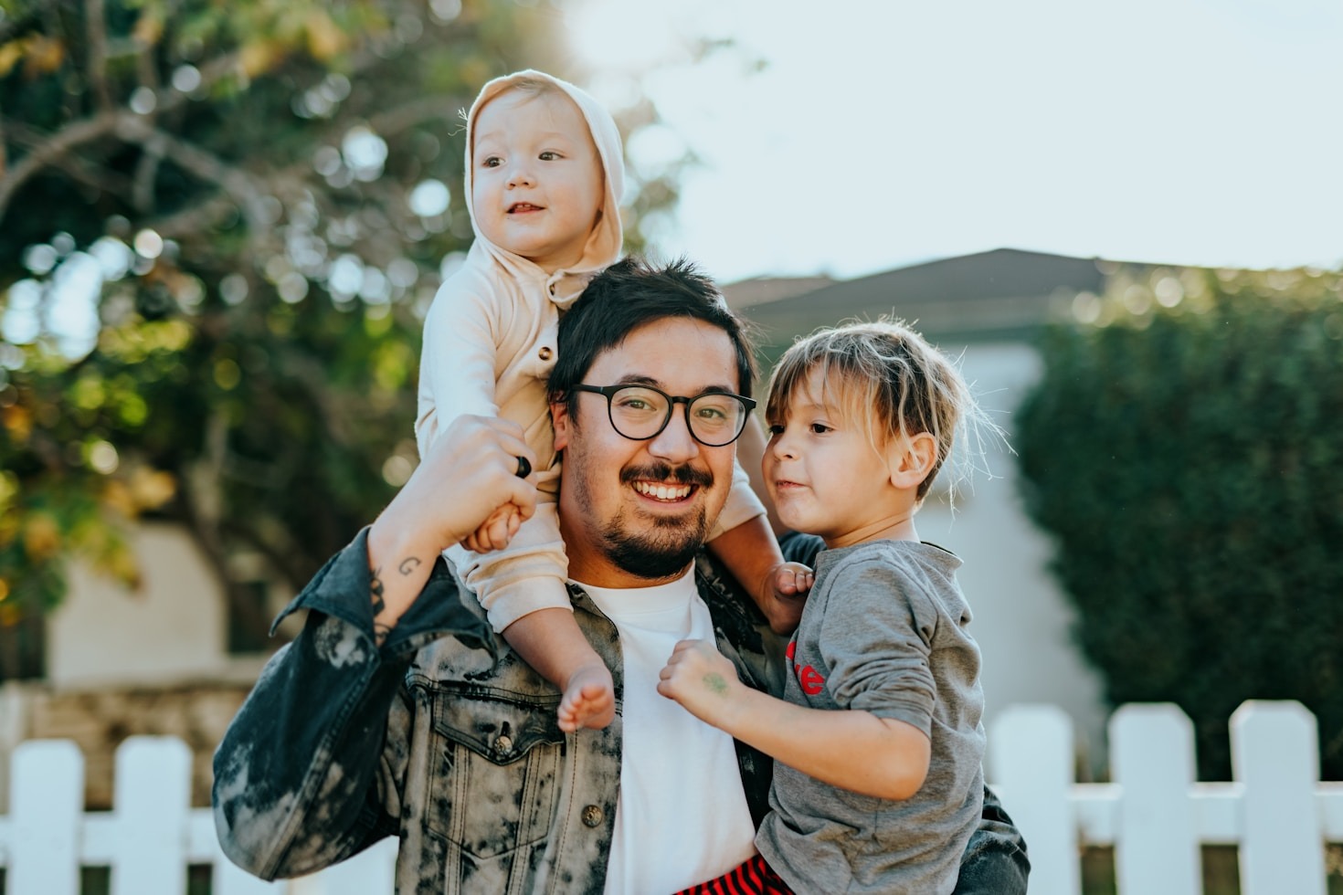 How Pictures Strengthen Family Connections